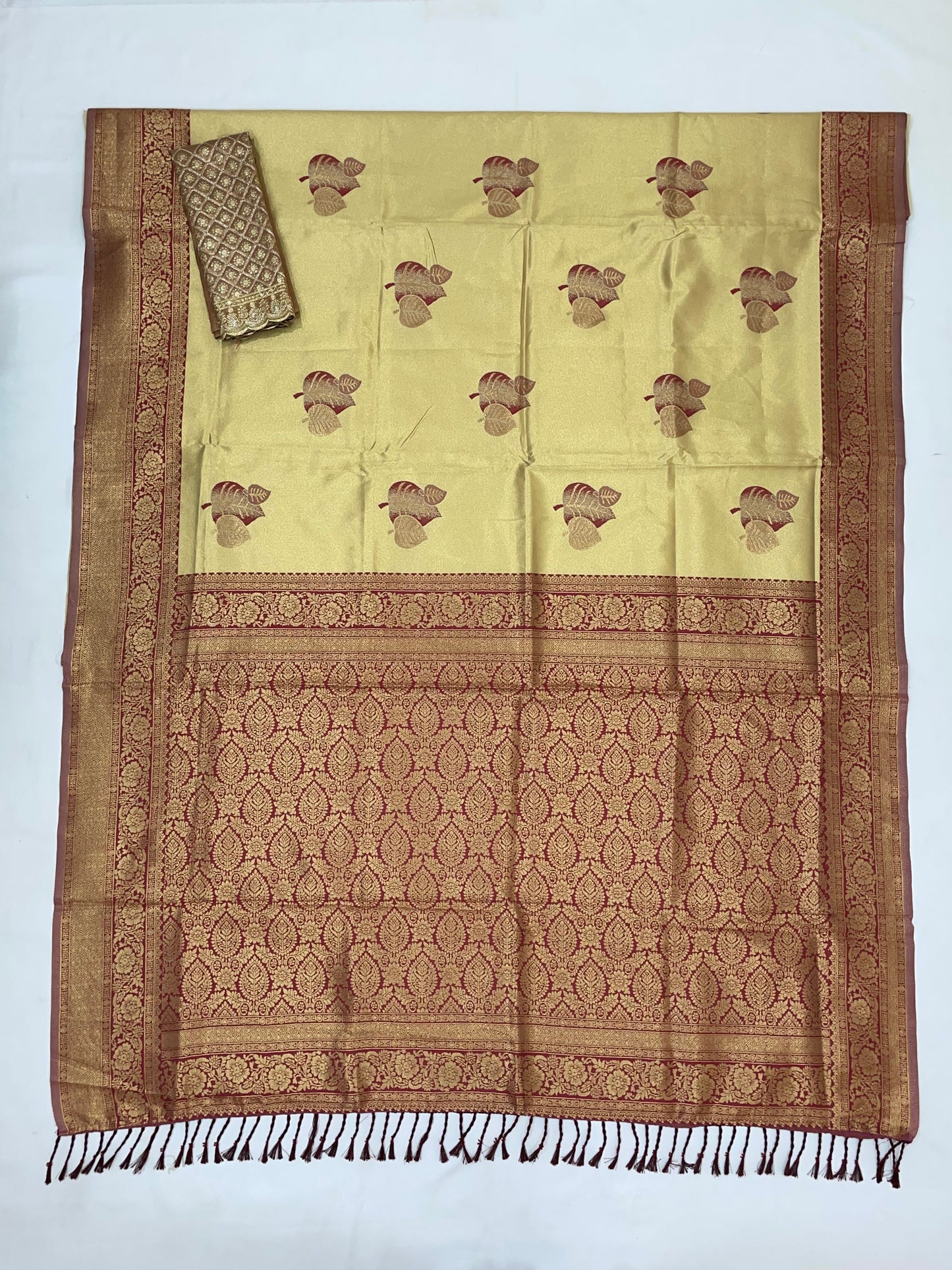 Gold Color Tissue Silk Saree With Designer Blouse In Yuma