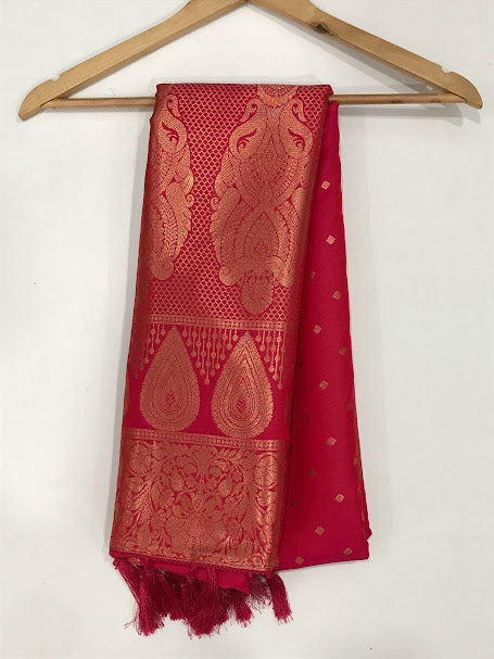 Stunning Pink color Soft Silk Saree And Rich Pallu With Fancy Tassels For Women Near Me