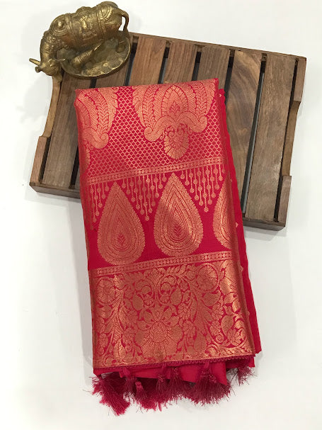 Stunning Pink color Soft Silk Saree And Rich Pallu With Fancy Tassels For Women In USA