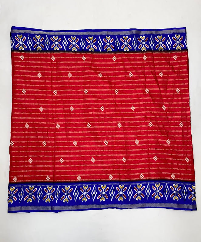 Charming Red Color Silk Cotton Saree In Yuma