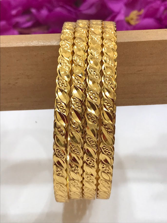 Alluring Gold Plated Designer Work Bangles Set 