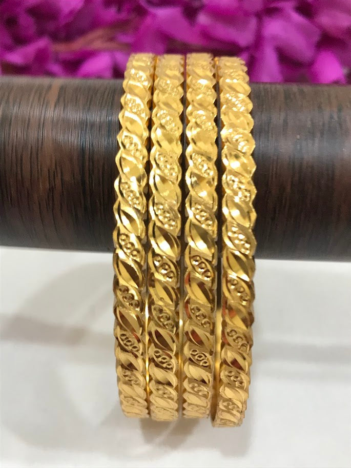 Alluring Gold Plated Designer Work Bangles Set