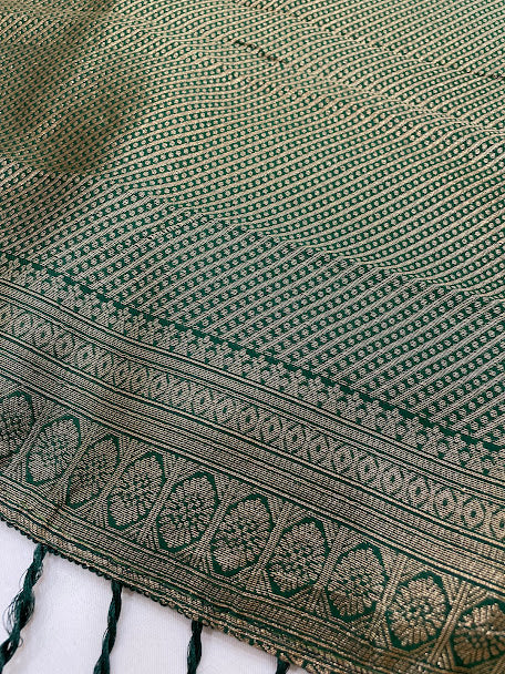 Green Color Art Silk With Zari Work Saree In Tempe