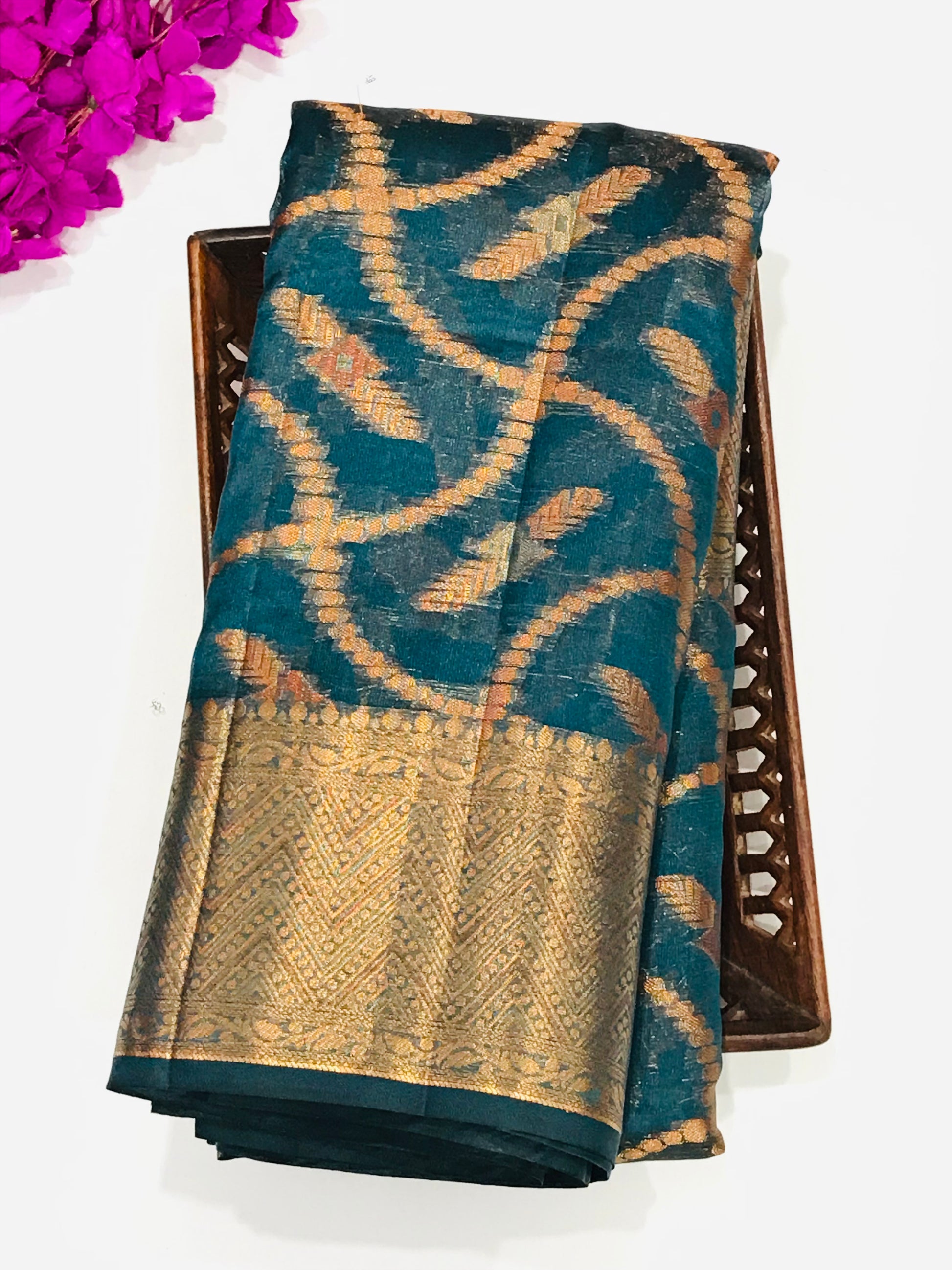 Raw Silk Saree With Zari Work In Surprise