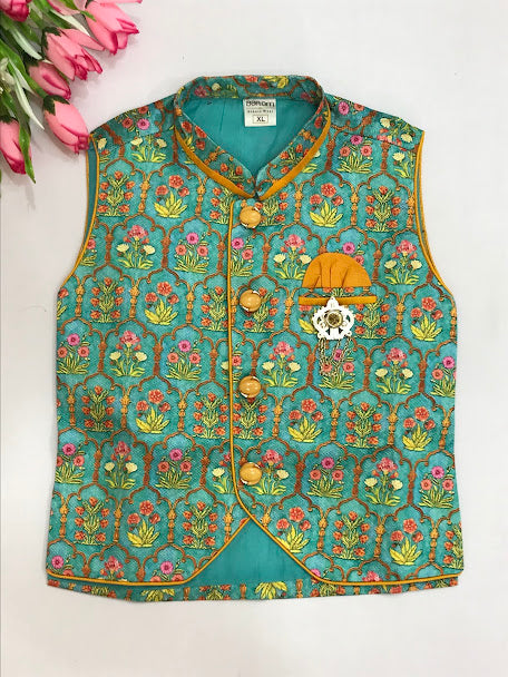 Designer Sherwani Suit With Brooch Pin In Mesa 