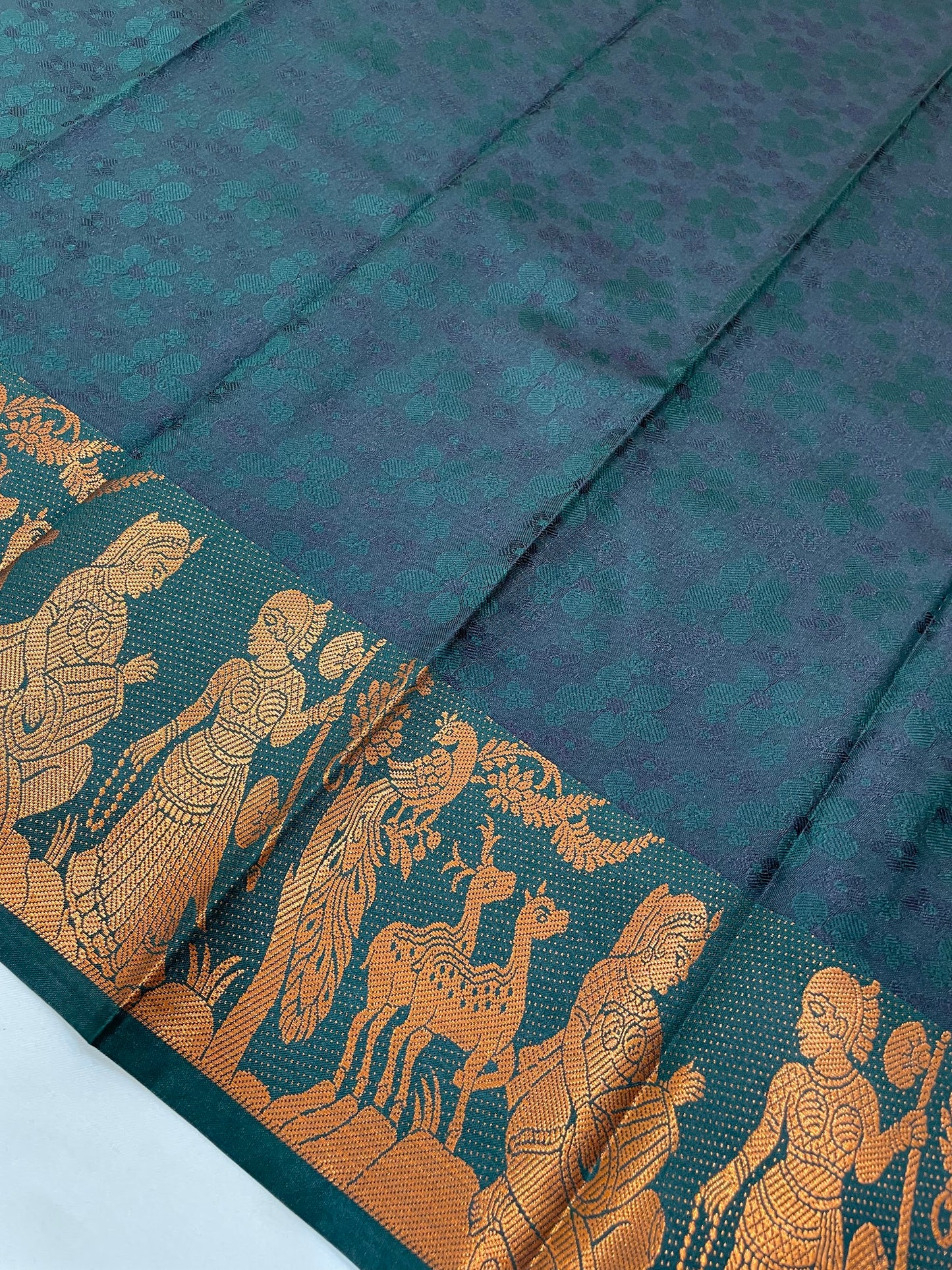 Beautiful Maroon Color Art Silk Saree In Yuma