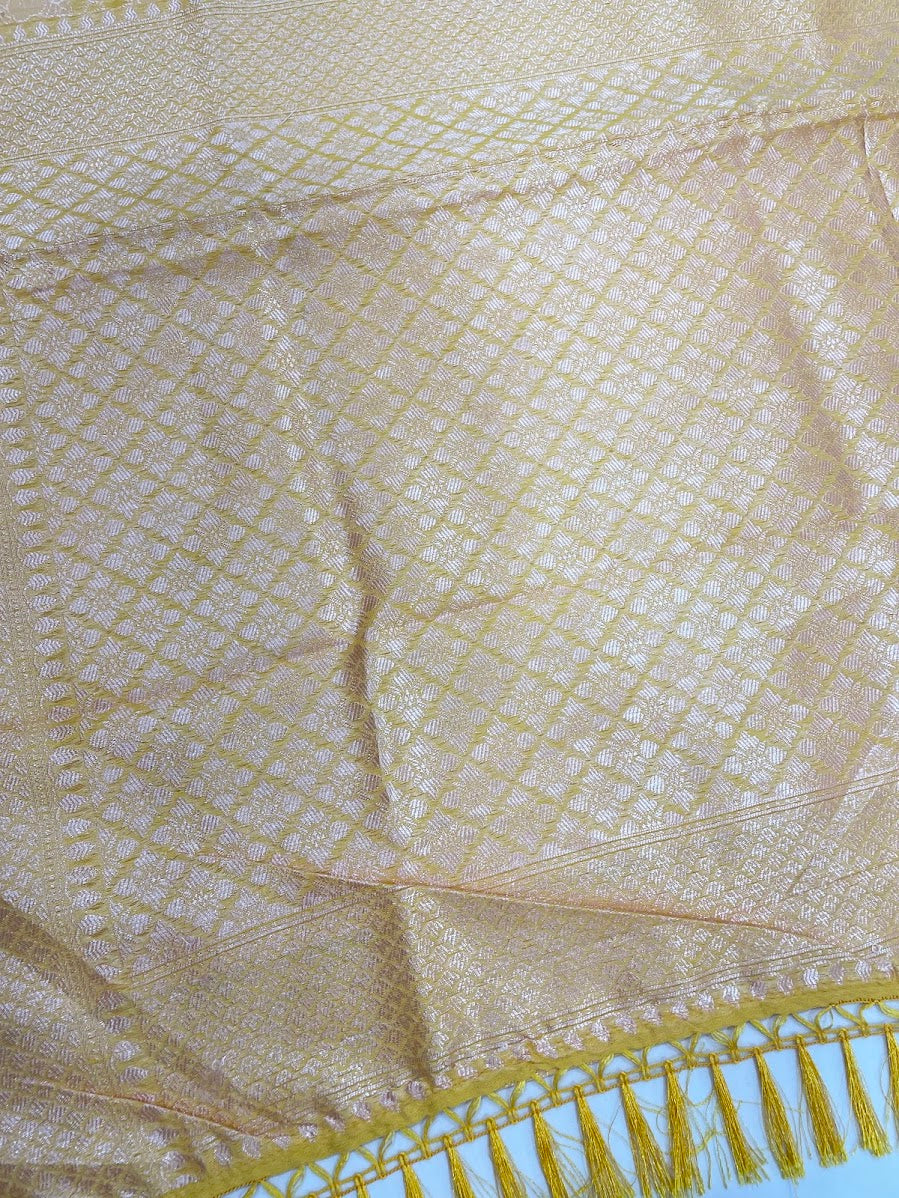 Attractive Yellow Color Silk Cotton Saree In Yuma