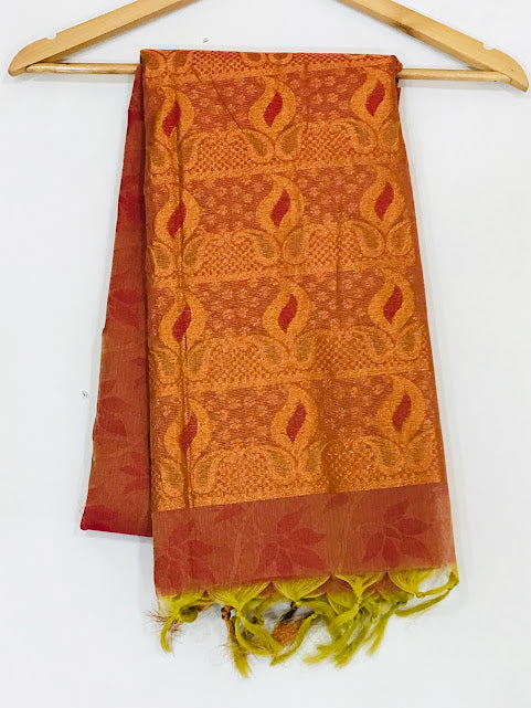 Dazzling Red Color Raw Silk Saree In Tempe