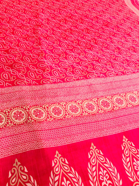 Beautiful Pink Color Floral Designed Chiffon Saree For Women