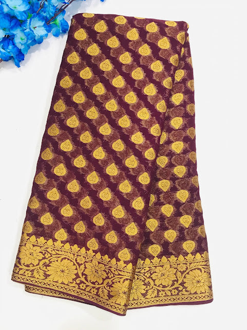 Attractive Violet Color Georgette Saree Flower Design With Rich Pallu