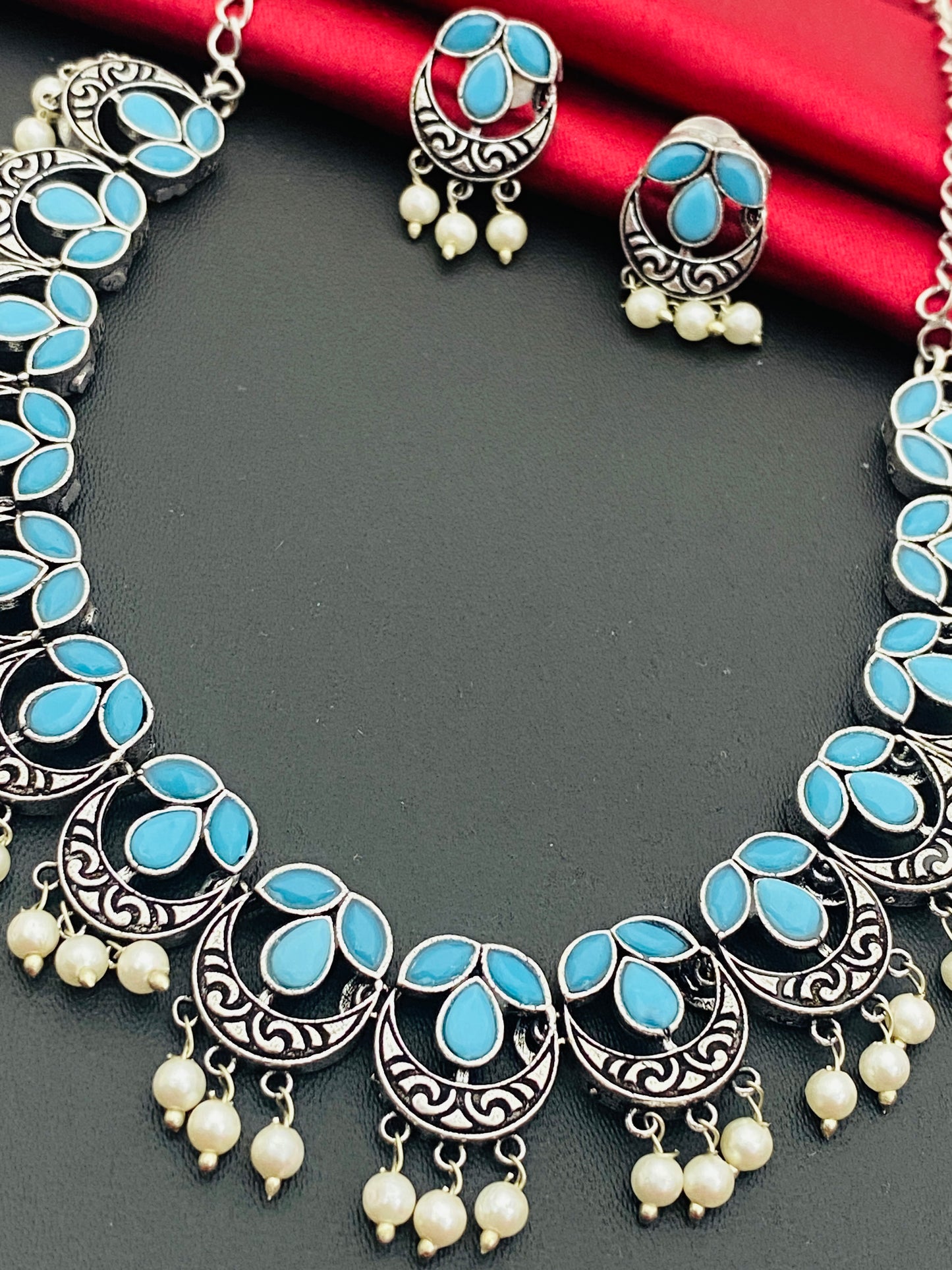Pleasing Light Blue Color Stone Beaded Silver Plated Oxidized Pearl Necklace in USA