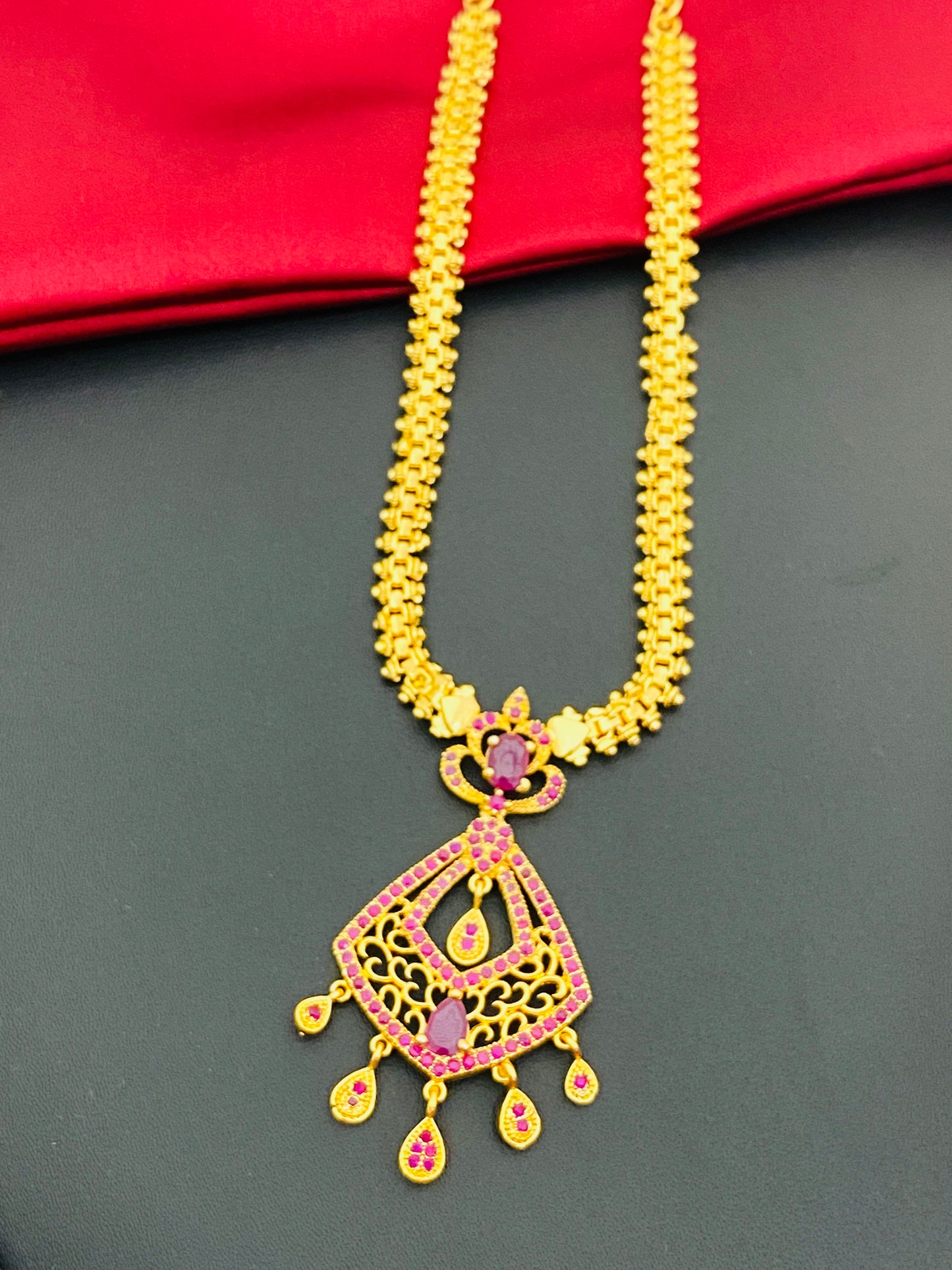 orgeous Traditional Party Wear Ruby Stoned Necklace Near me