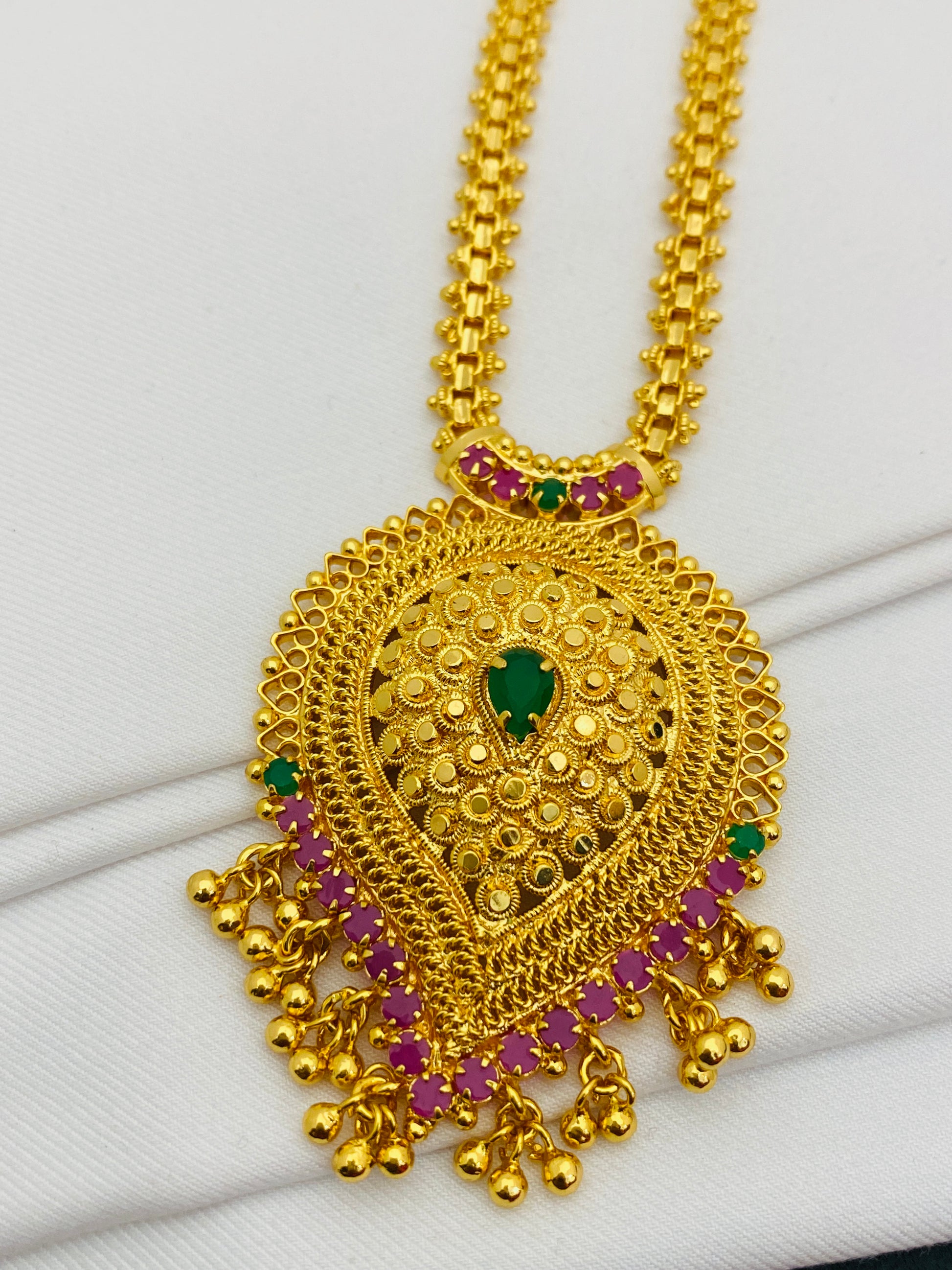 Multi Color Long Chain With Leaf Pendant In USA