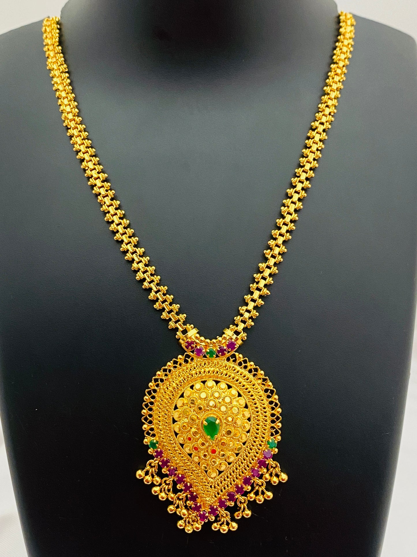 Elegant Gold Plated Multi Color Long Chain With Leaf Pendant