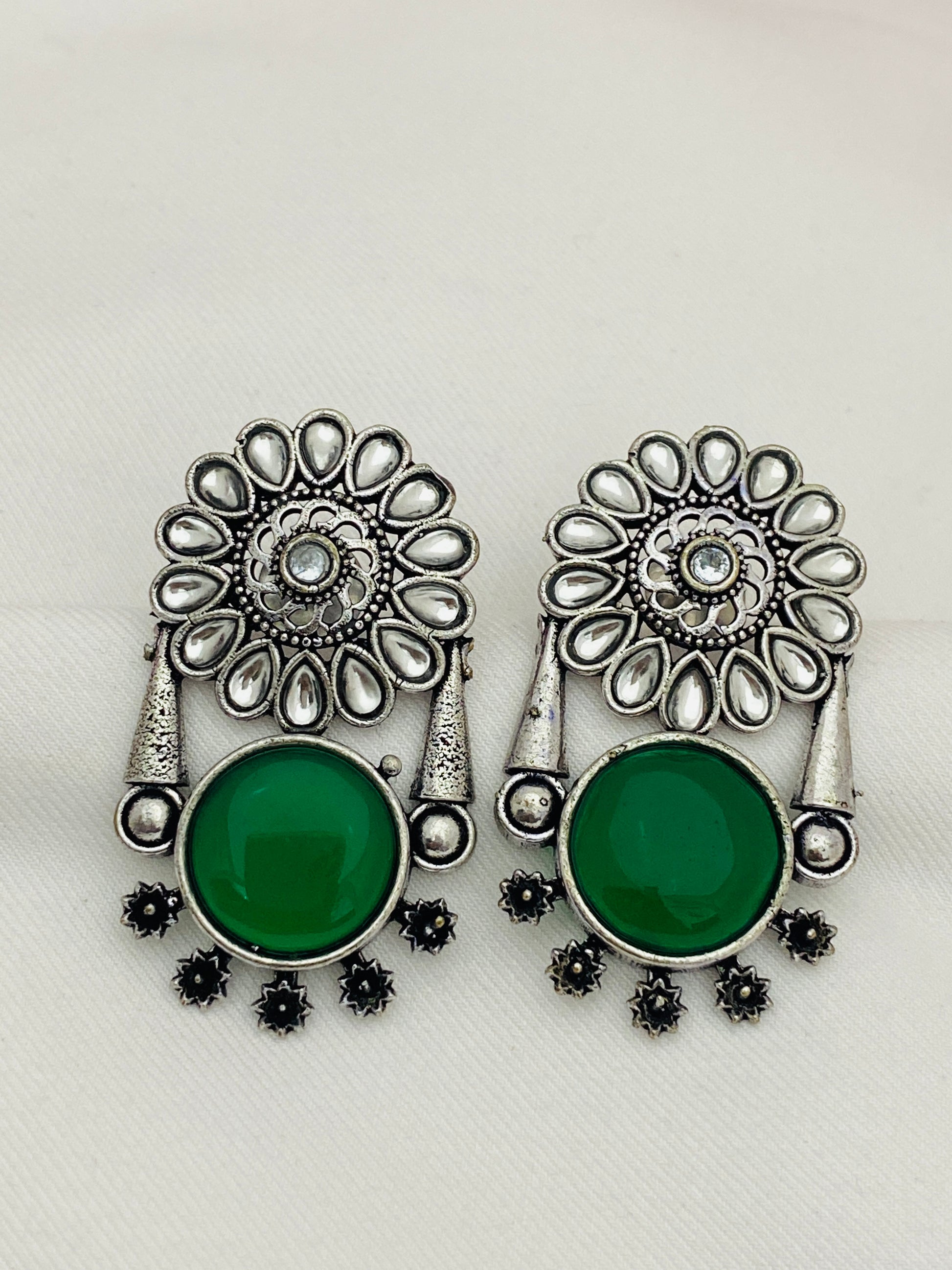 Appealing Green Color Earrings Near Me