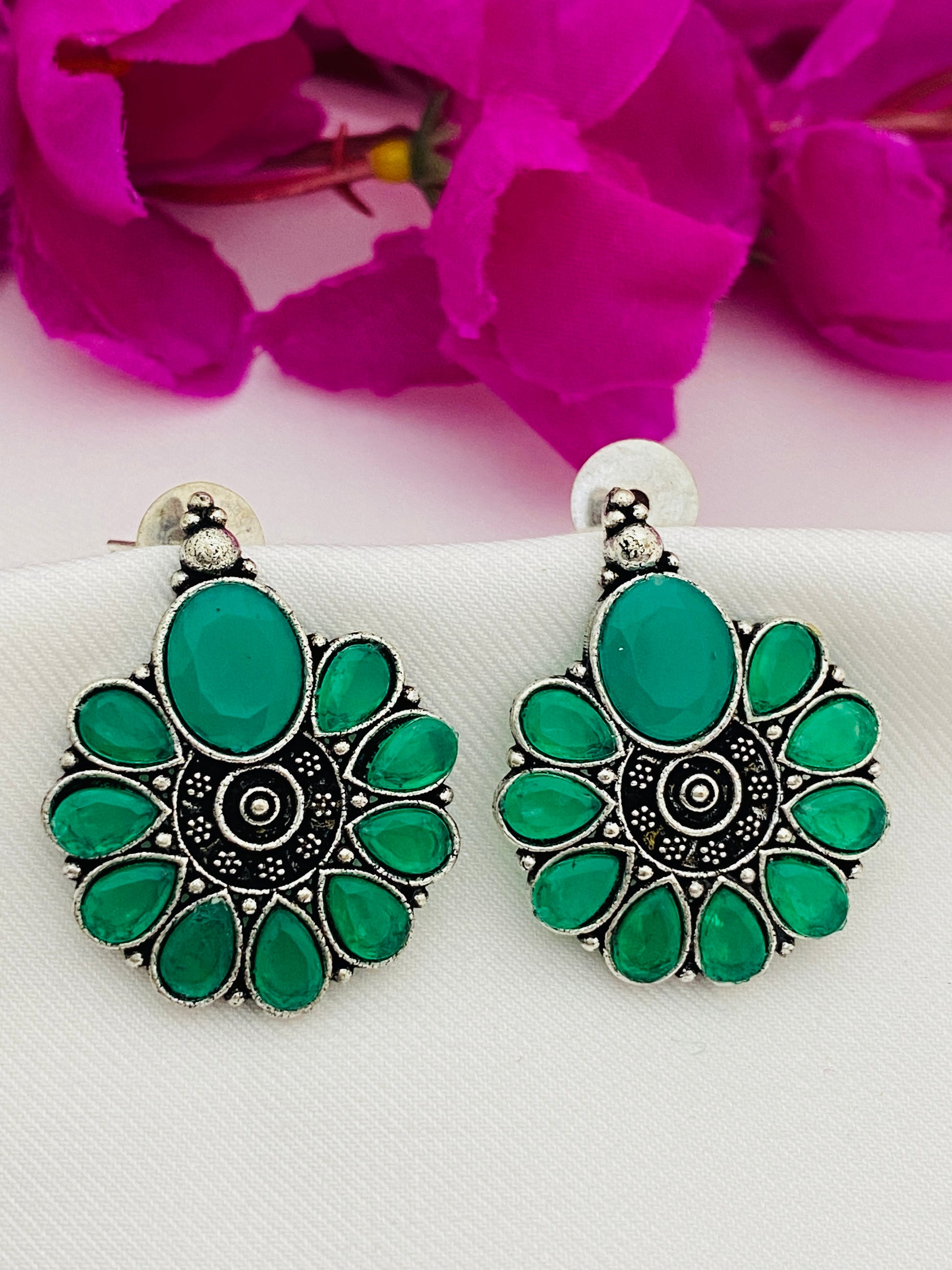 Dazzling Emerald Color Blossom Floral Designed Antique Finish Sterling Silver Oxidized Stud Earrings