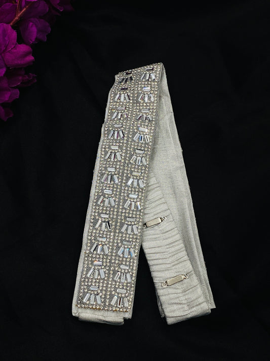 Dazzling Hip Belt Silver Color With Stone Work