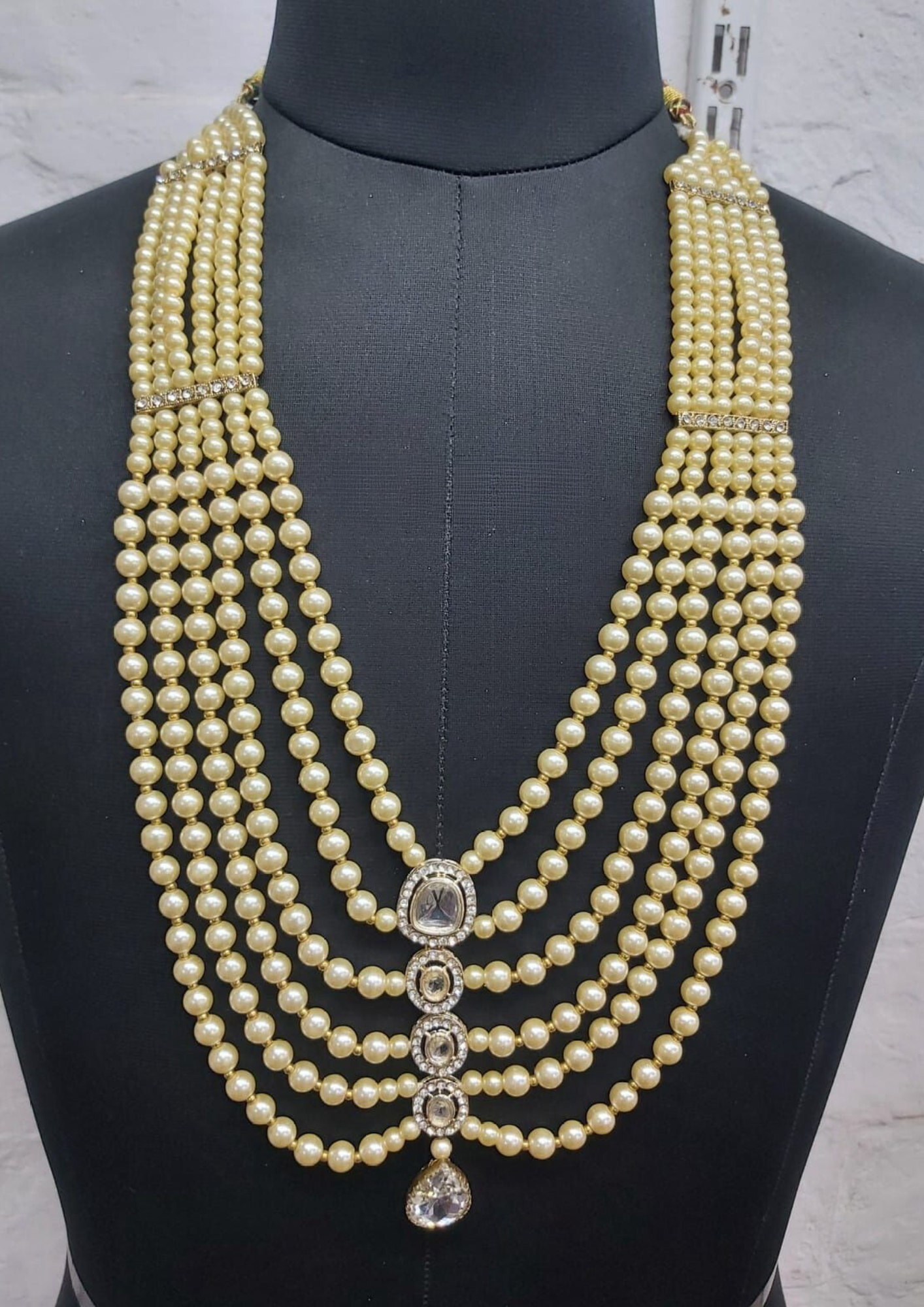 Elegant Gold Color Unique Design Beads And Stone Work Mala