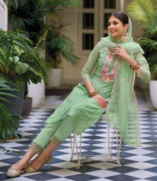 Salwar Suits With Dupatta For Women In Chandler