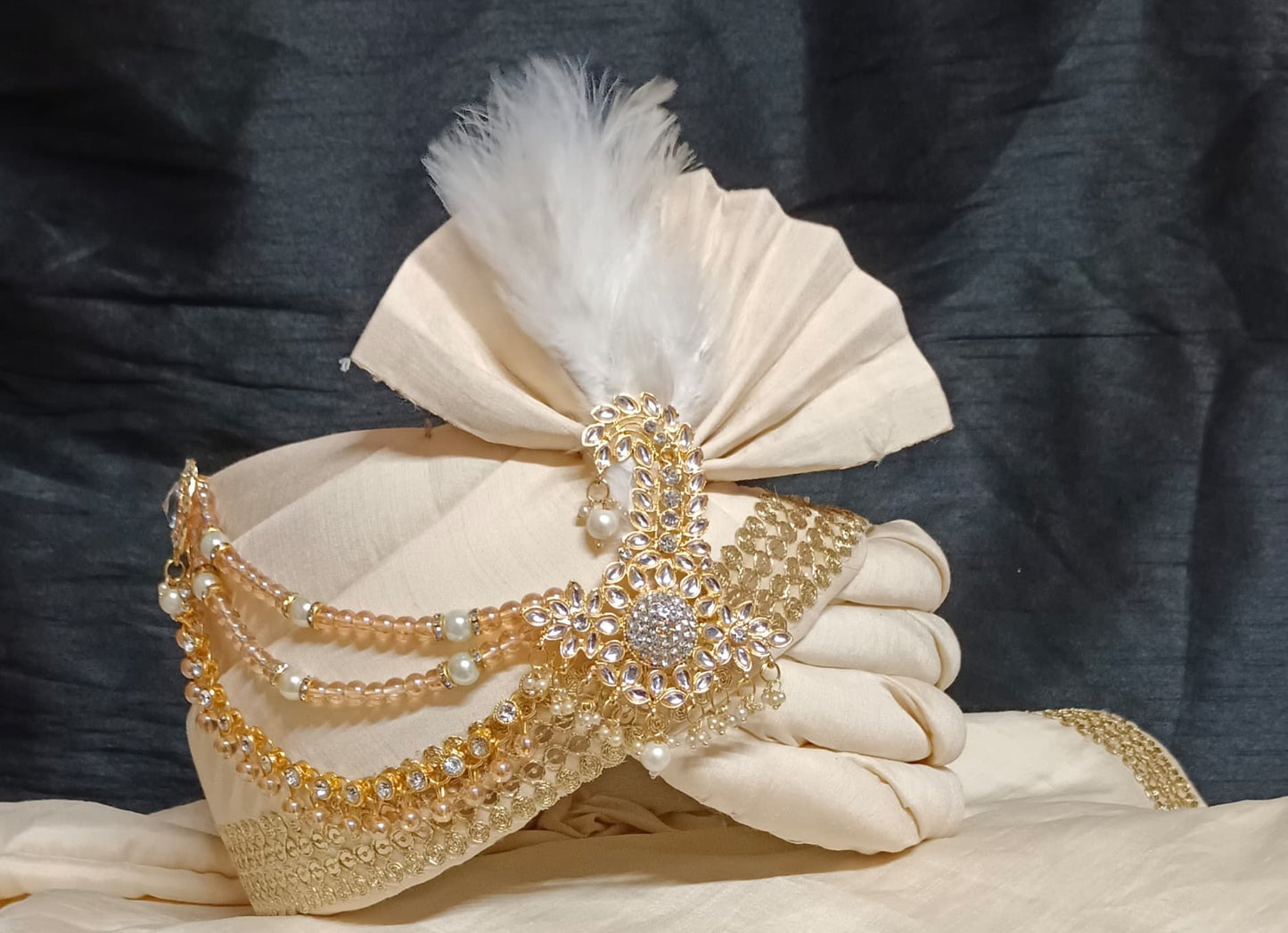 Stylish Cream Color Designer Wedding Turban With Fancy Dupatta For Men Near Me