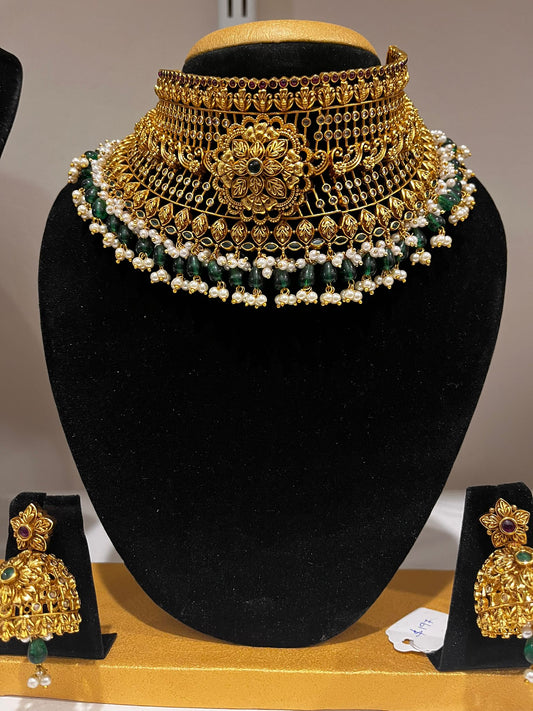  Traditional Emerald Green Gold Plated Bridal Choker Necklace With Earrings Set