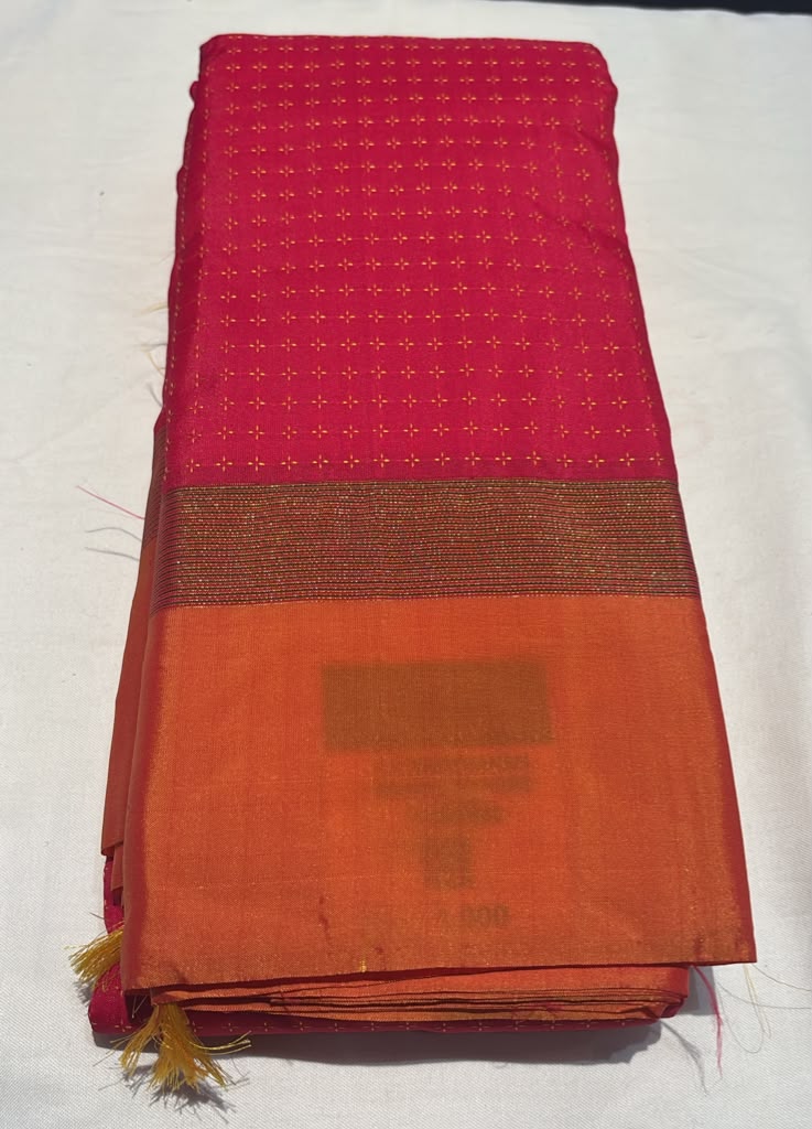 Authentic Pure Kanchi Silk In Rani Pink With Copper Gold Zari Work Border And Traditional Butta Design Saree For Women