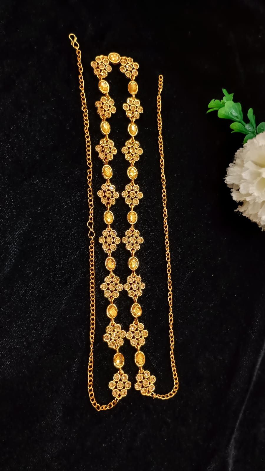 Attractive Golden Color Stone Worked Floral Designed Hip Chain For Women