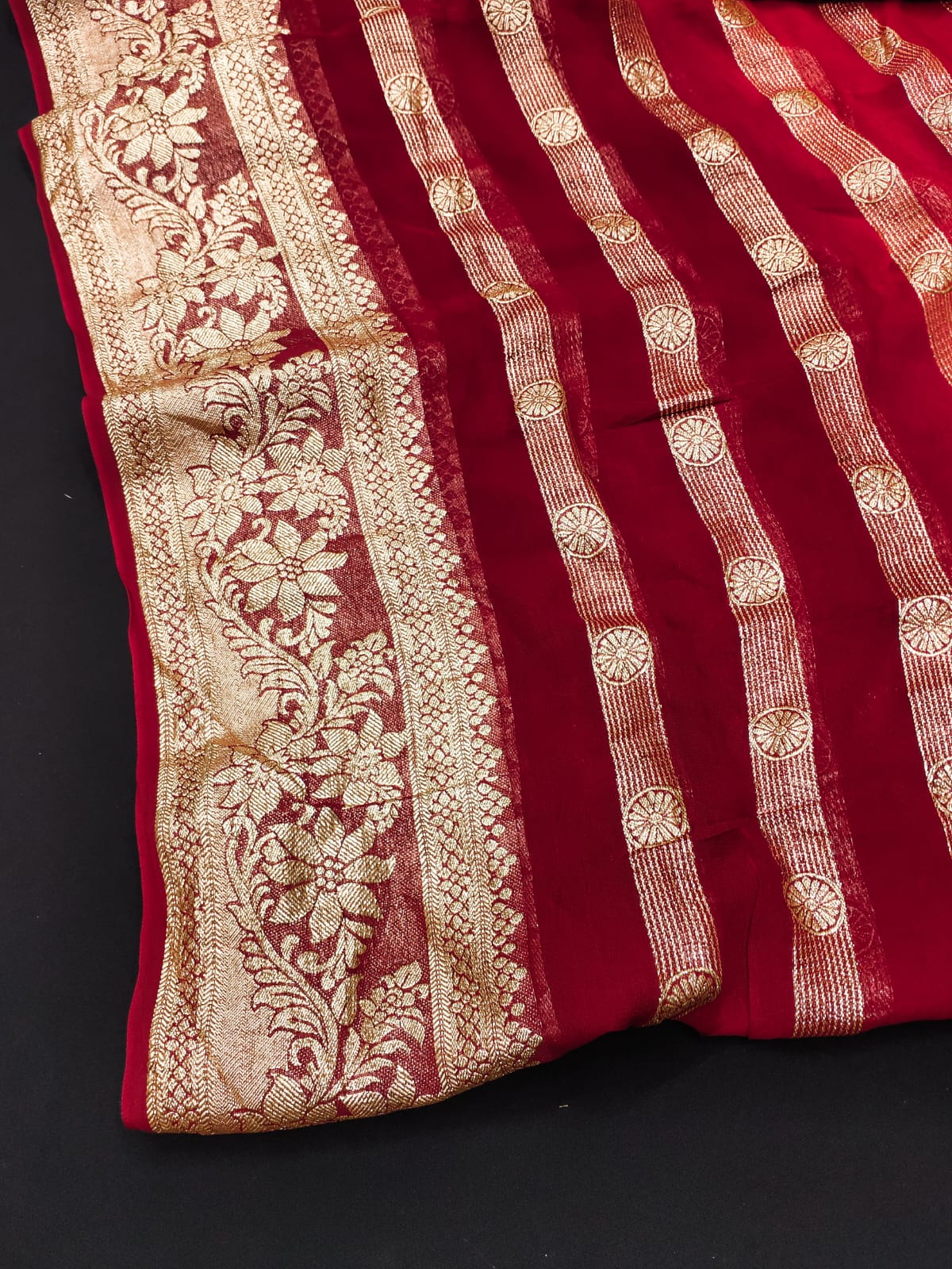 Red Color Pure Georgette Viscose Saree With Heavy Weaving Border And 3d Shade Near Me