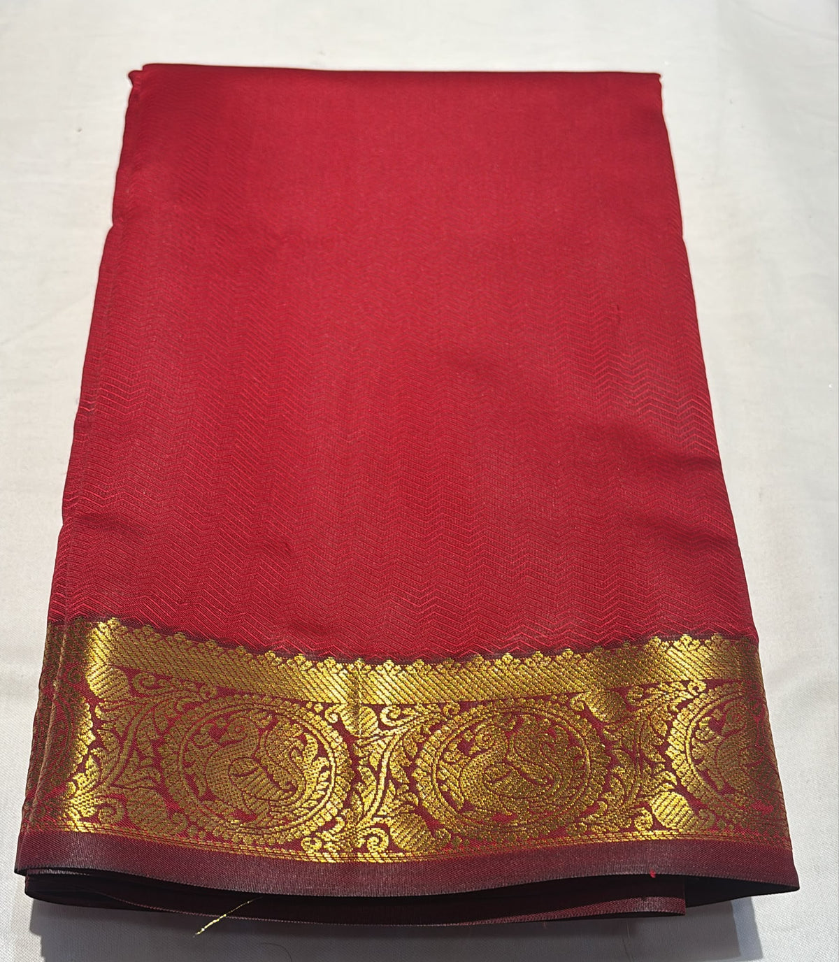 Amazing Red Color Pure Kanchi Silk With Attractive Primium Gold Zari Work Border Saree For Women