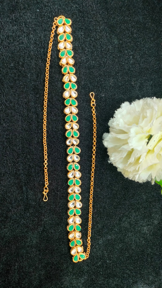 Gorgeous Green Color Unique Design Antique Gold Hip Chain For Women