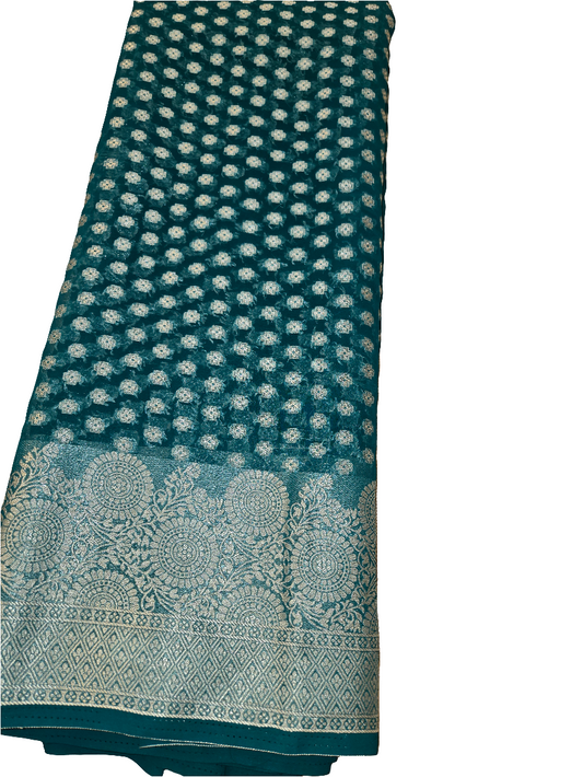 Attractive Green Color Banarasi Silk Saree With Silver  Design And Grand Pallu