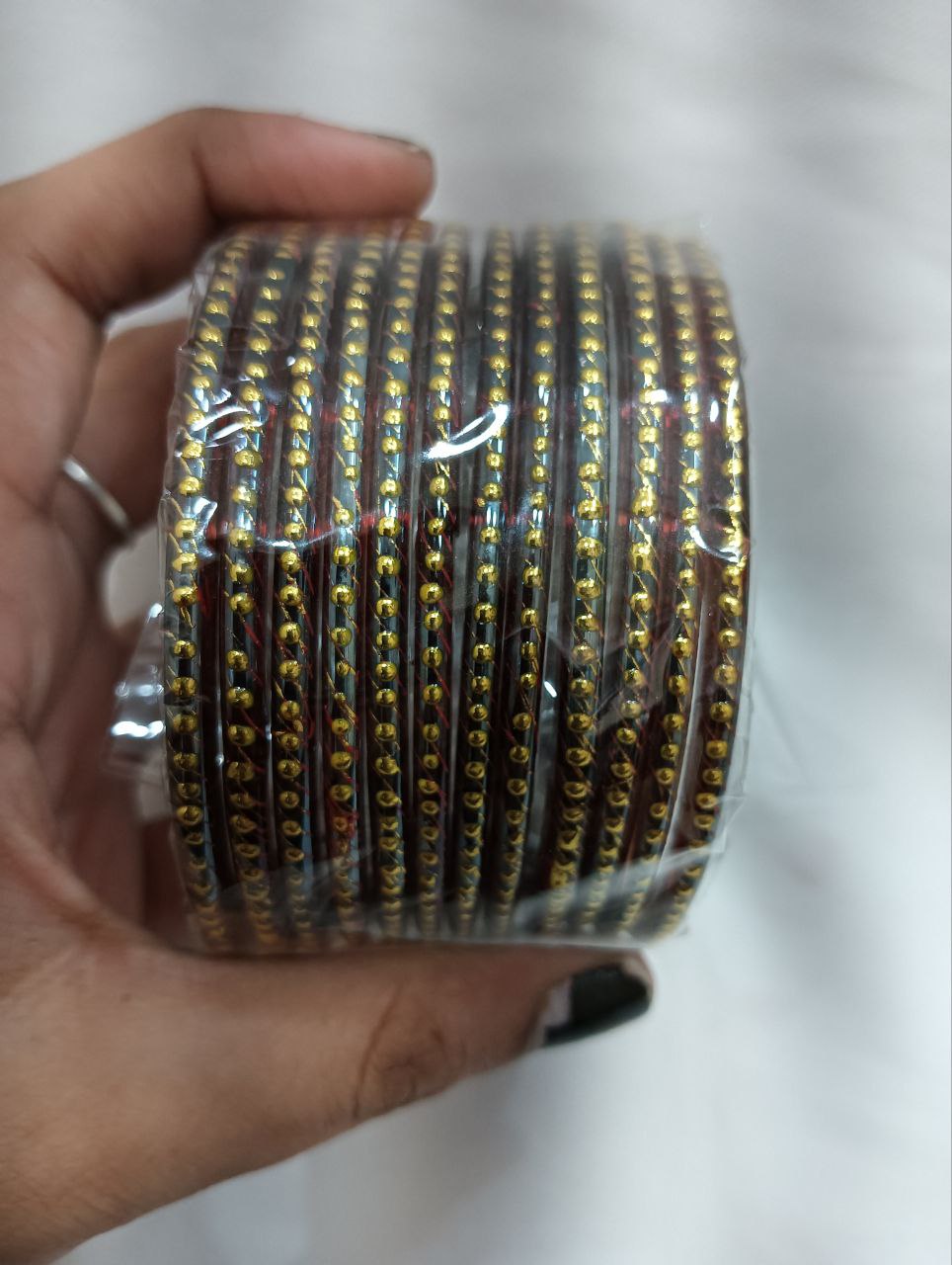 Attractive Maroon Color Checked Design Glass Bangles For Women