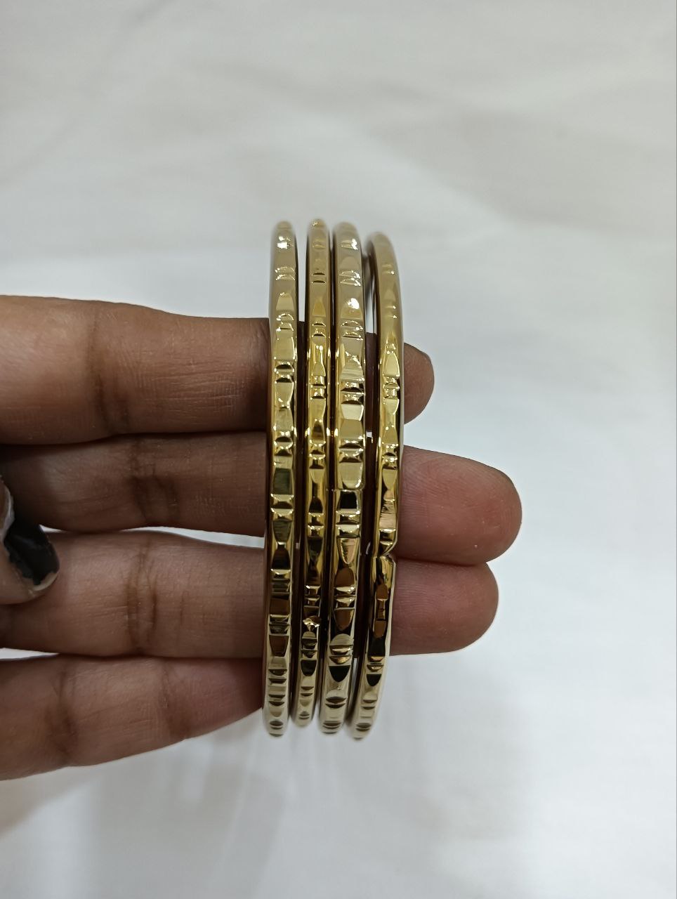 Glass Bangles For Women Near Me