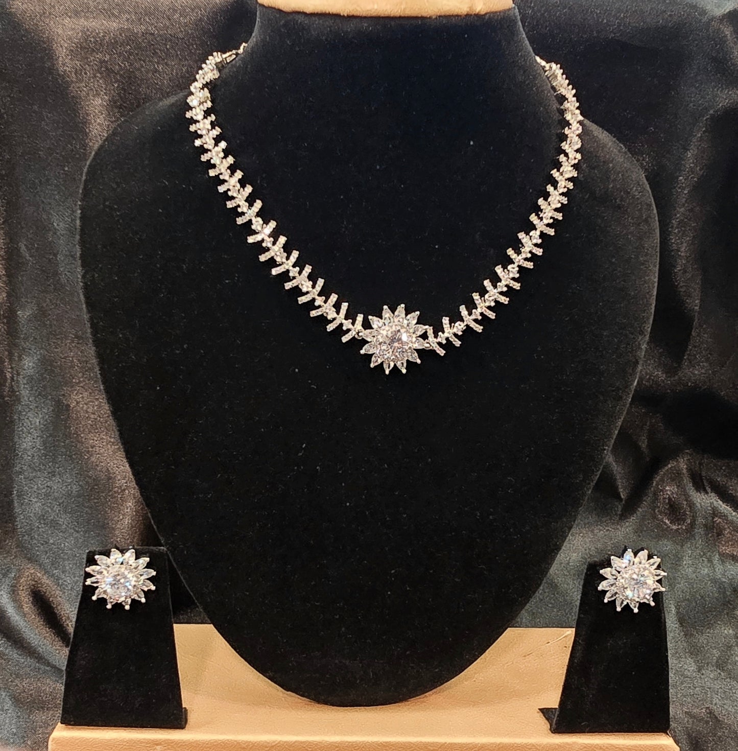 White Color Stones American Diamond Necklace With Earrings Set In USA