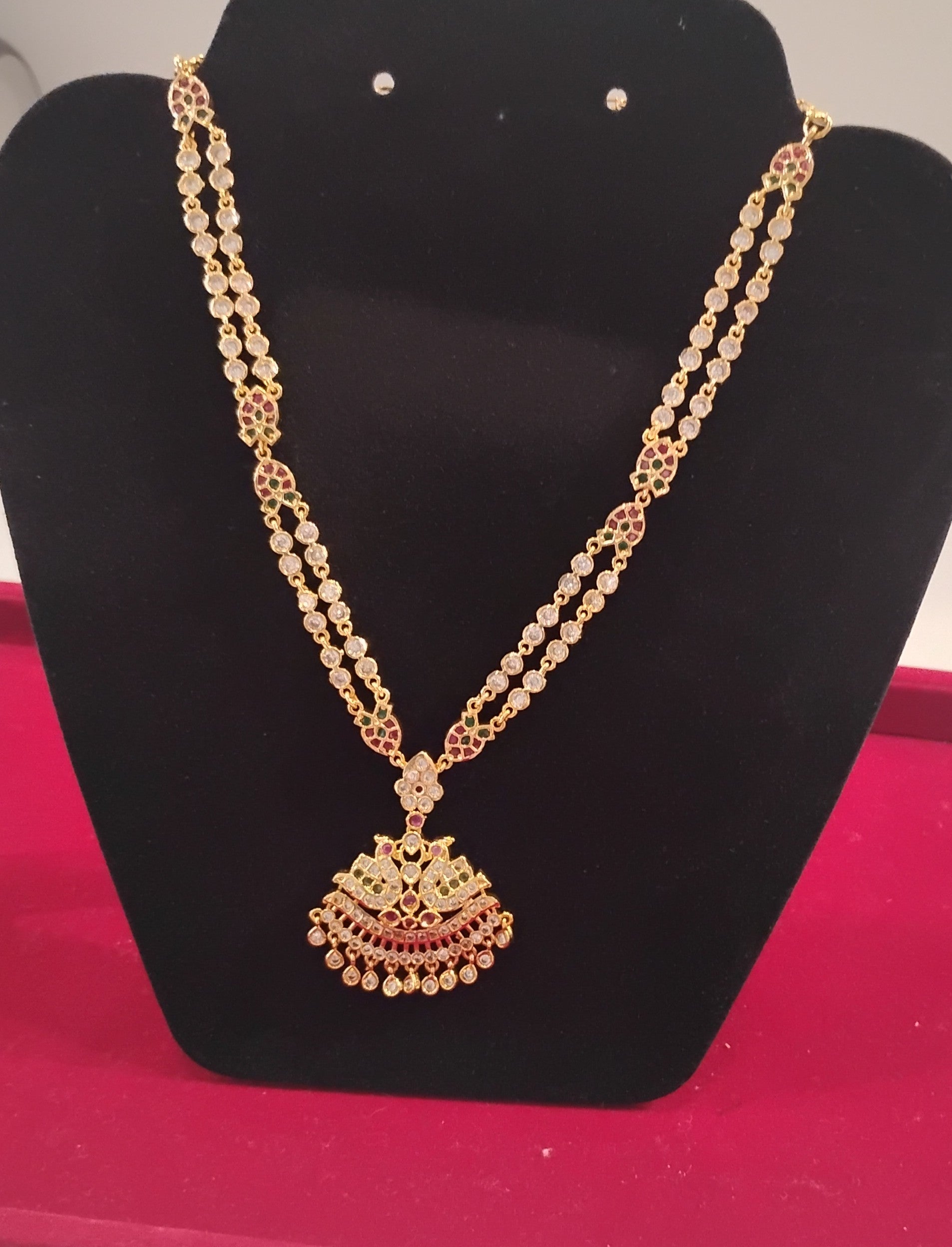 Alluring Red And White Color Double Layer Gold Plated Necklace For Women