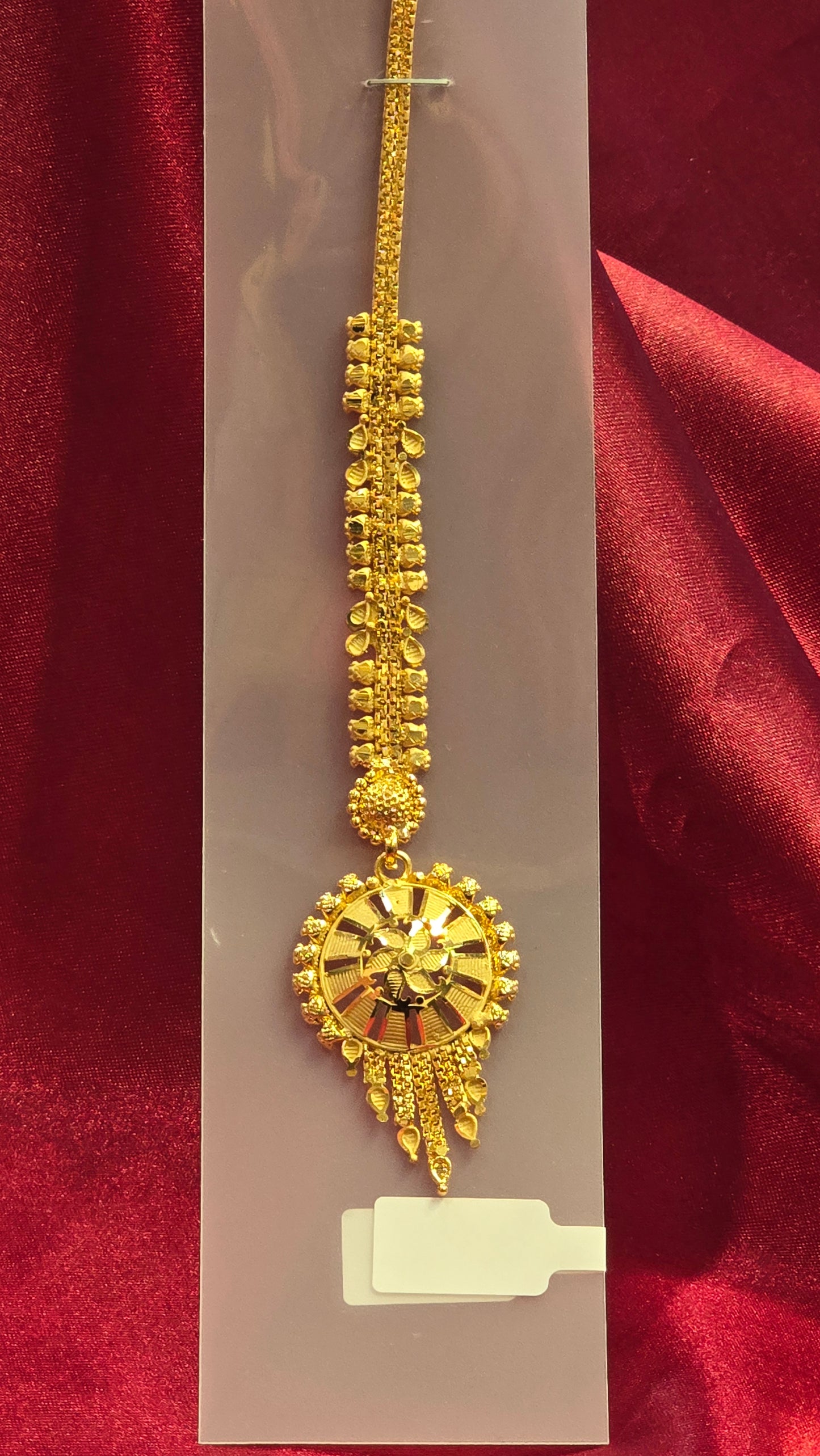 Beautiful Round Shaped Gold Plated Tikka For Women