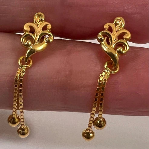 Beautiful Pure 24Kt Gold Earrings for Women Near Me