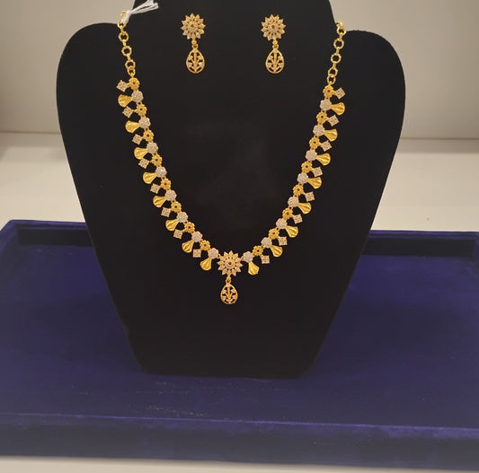 Charmimg Gold Plated Multicolor Stones Necklace with Earrings For Women