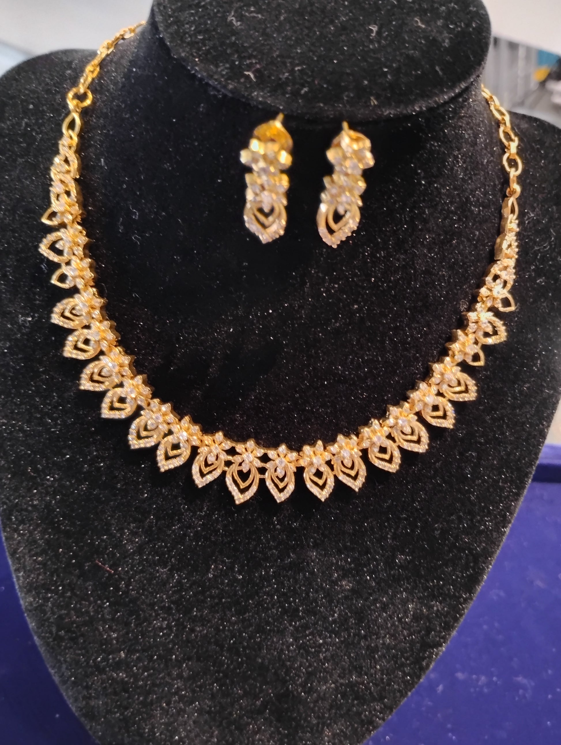 Elegant Gold Plated Necklace With Earrings Set For Women