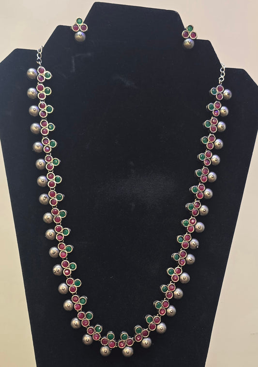 Dazzling Multicolor Flower Shaped Necklace Set For Women