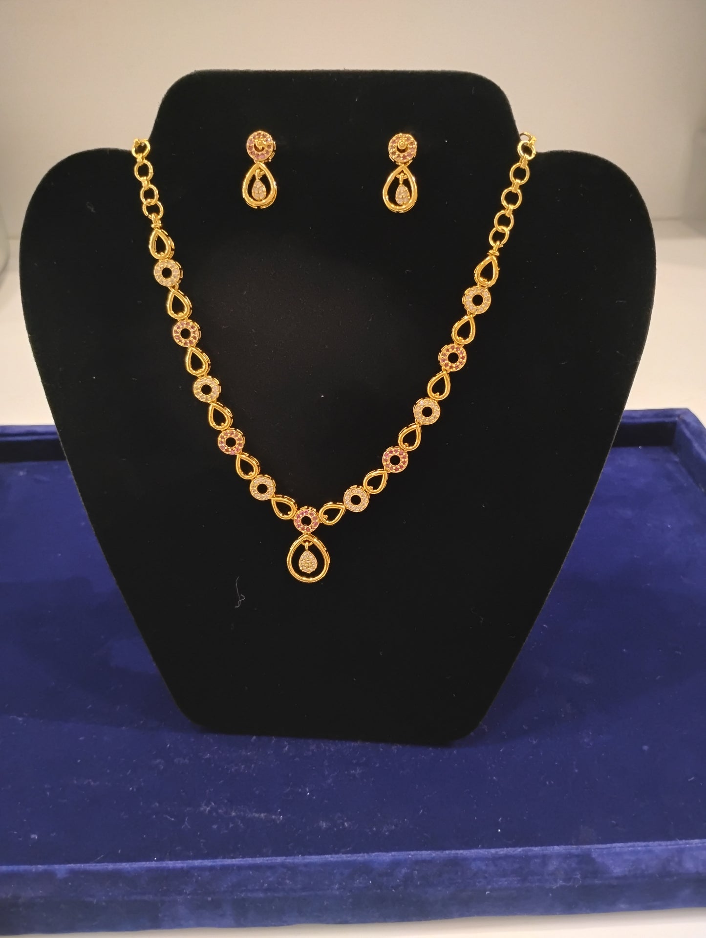 Attractive White And Red Stones Gold Plated Necklace With Earrings