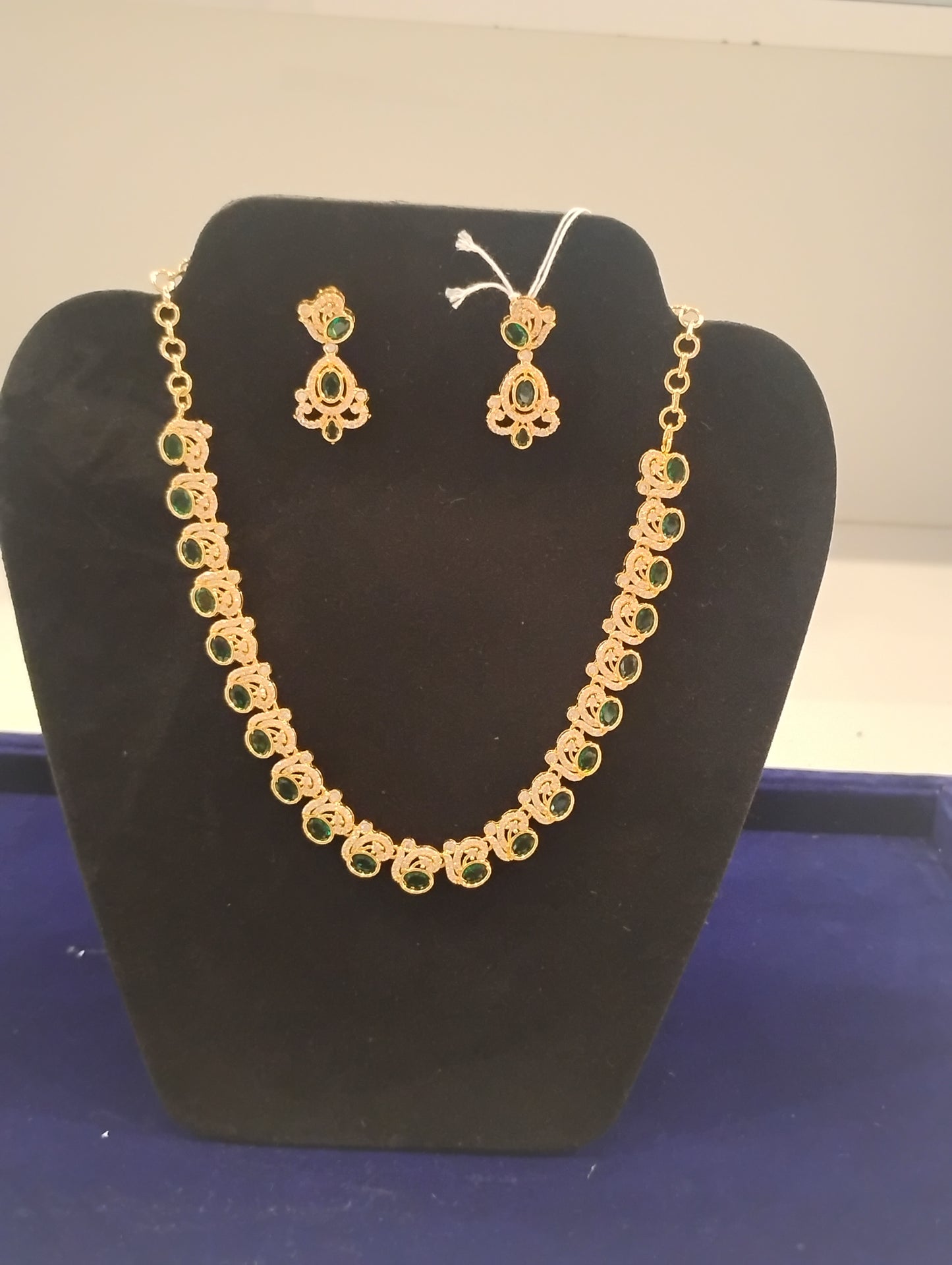 Alluring Dark Green And White Stones Necklace With Earrings For Women