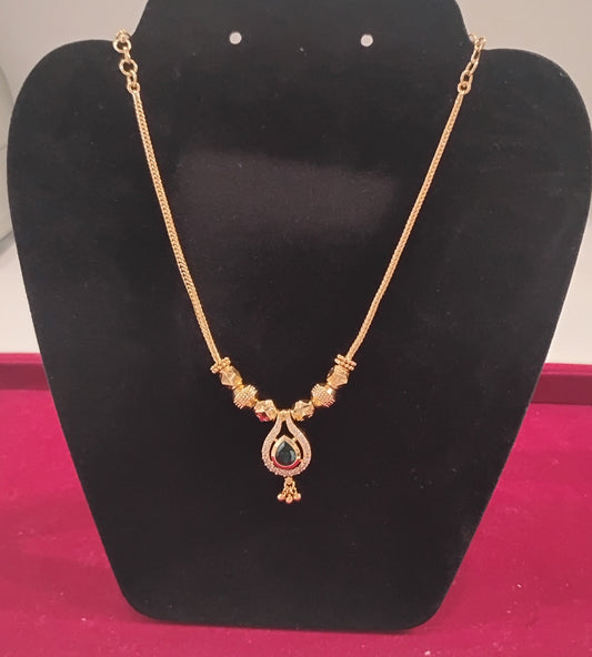 Glorious White Color Stones Gold Plated Necklace For Women