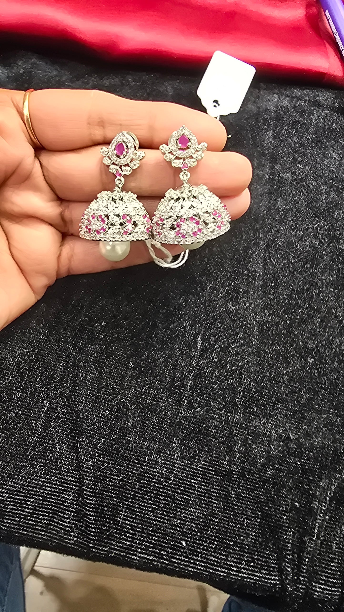  American Diamond Set And Earrings 