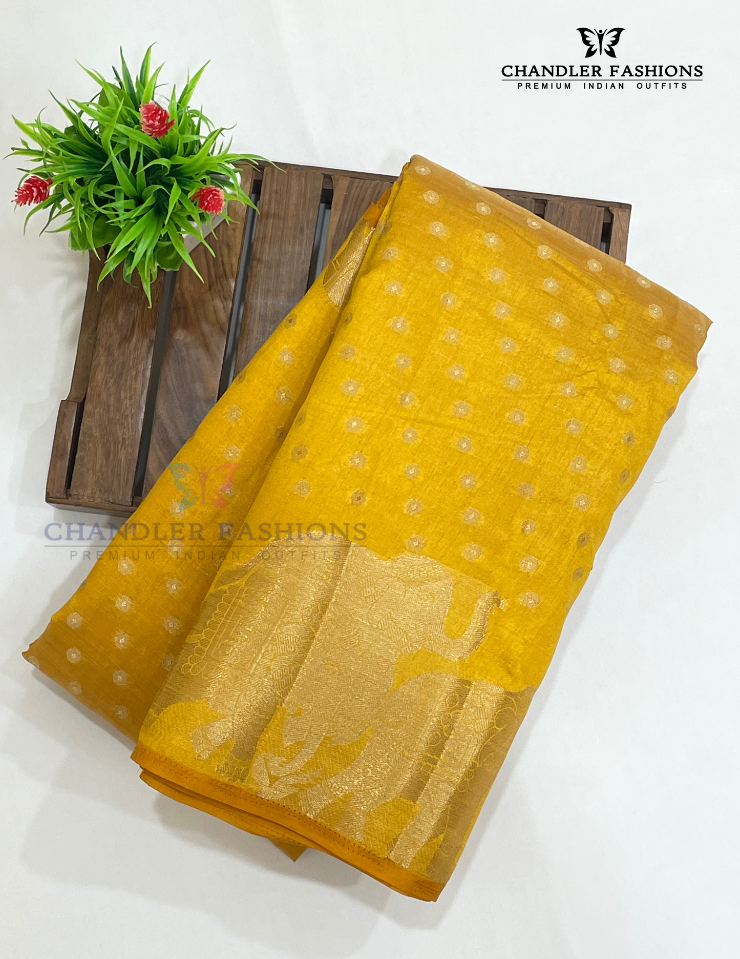 Stunning Yellow Color Silk Saree With Zari Work For Women Near Me