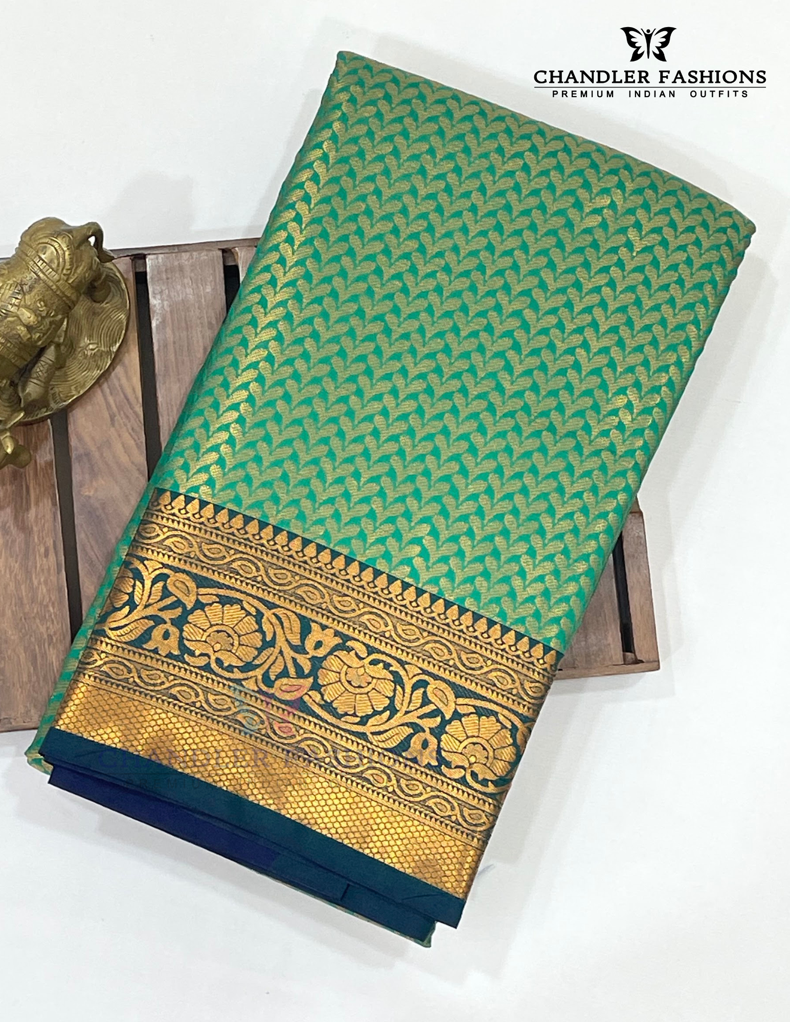 Green Color Art Silk Saree With Blouse Near Me