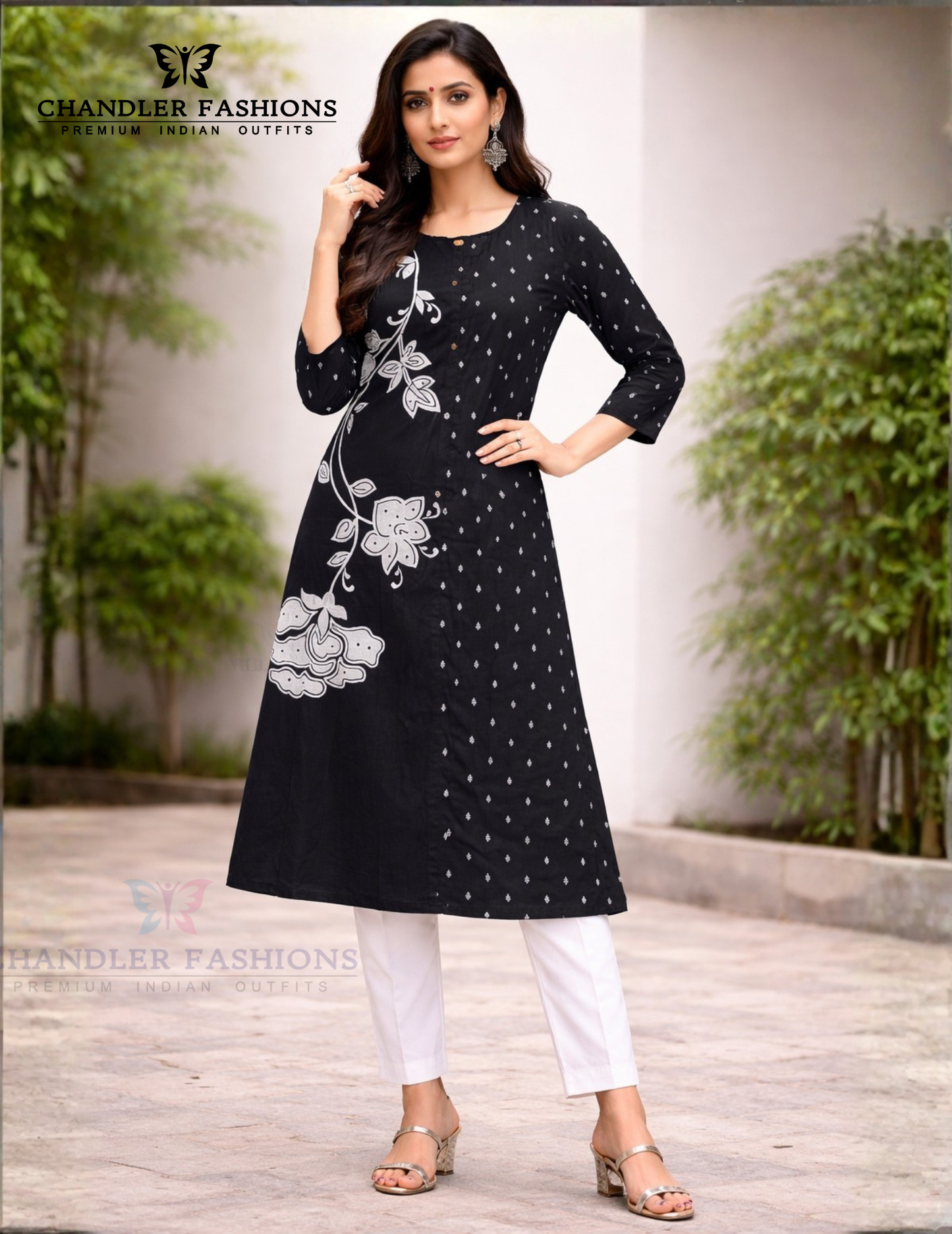 Alluring Black Color Cotton Kurti With Printed Work For Women