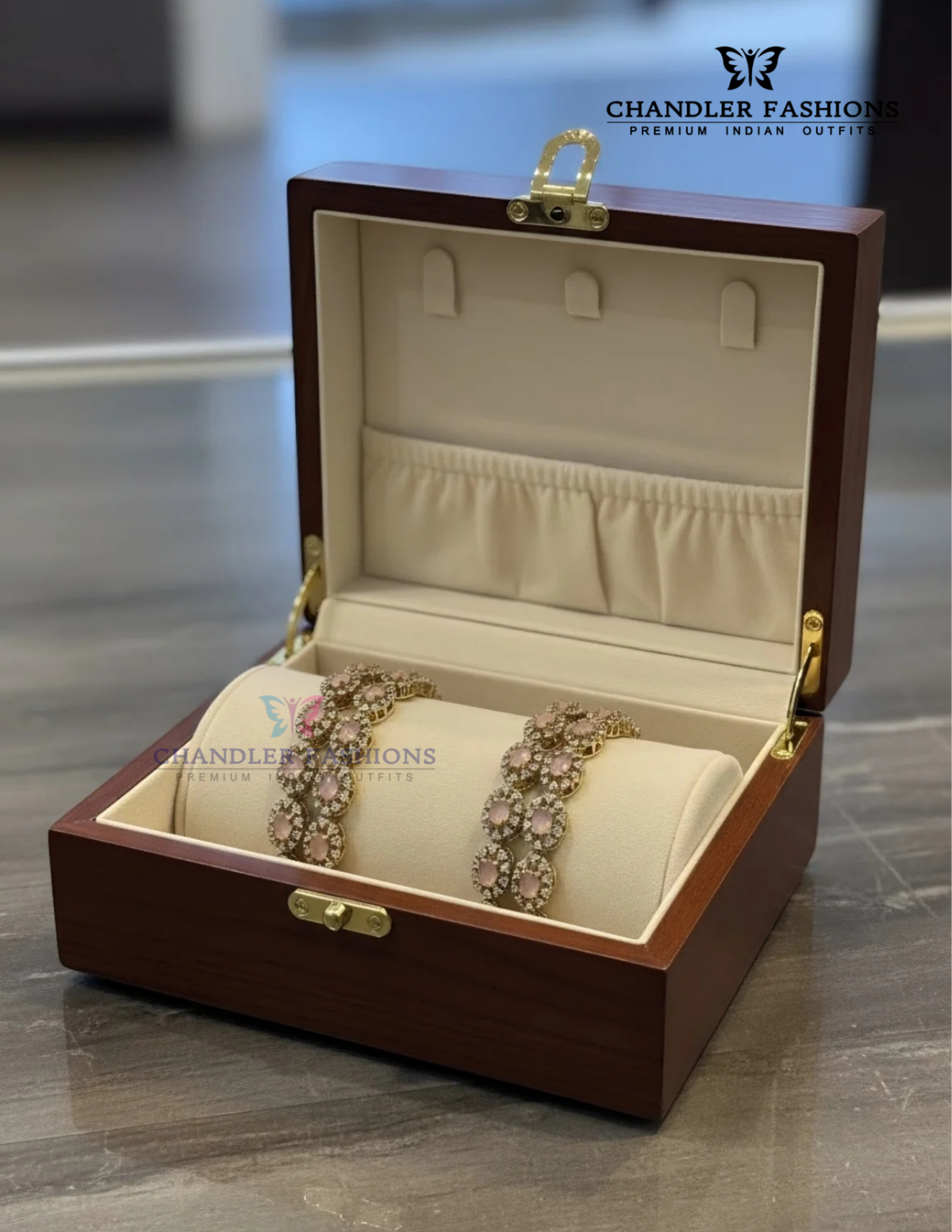 Pretty Light Pink Color Oval shaped Stoned Kada Set For Women