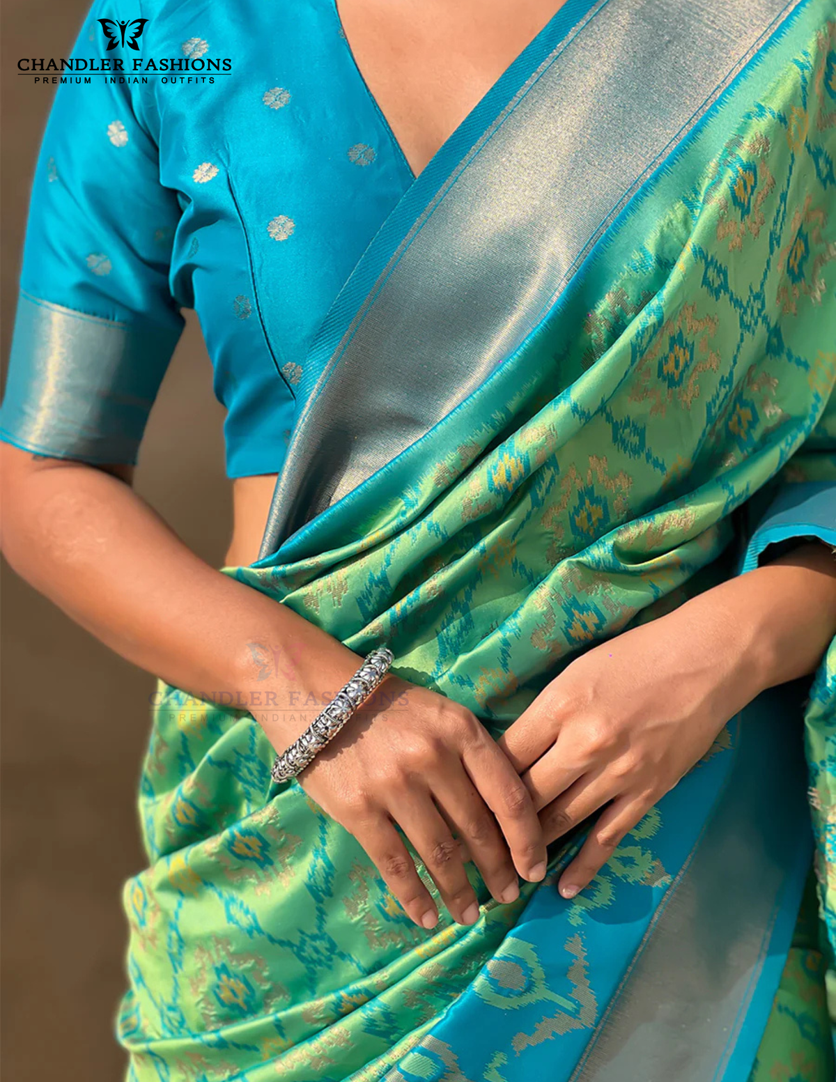 Green And Blue Ethnic Motifs Design Zari Saree In Douglas