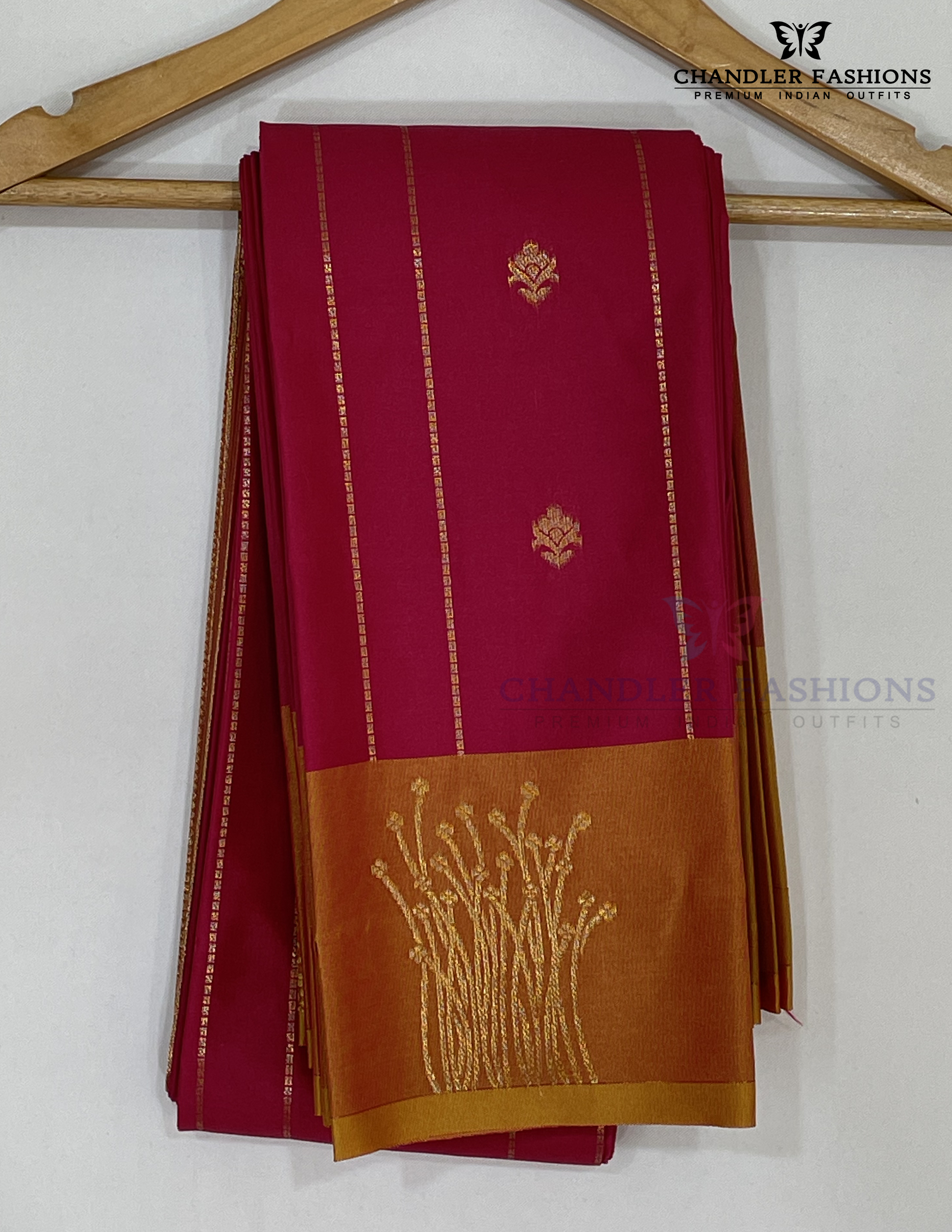 Pink Color With Golden Zari Border Soft Silk Saree In USA